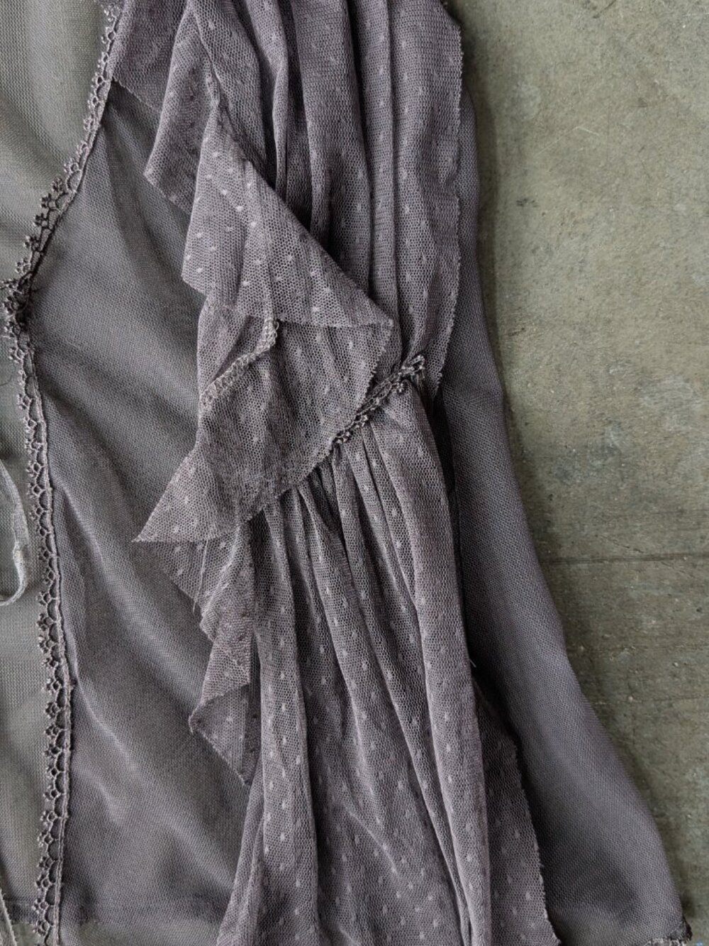 Daytrip Fairycore Whimsigoth Gray Sheer Lace Mesh Sleeveless Top small - Picture 4 of 9